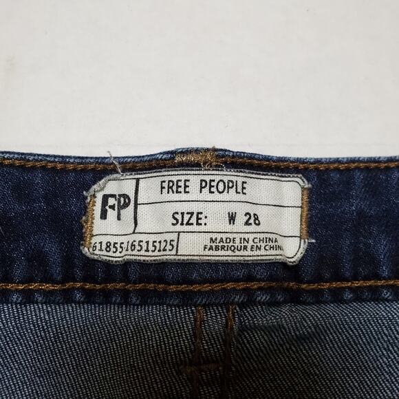 Free People Hi-Rise Denim Shorts SZ 28 - Picture 3 of 4